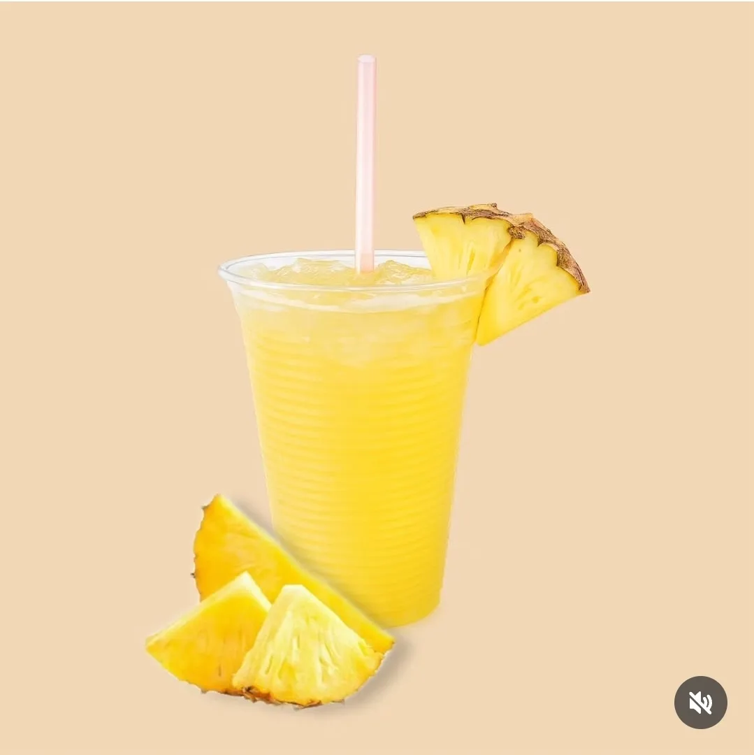 Caldo de cana com abacaxi
