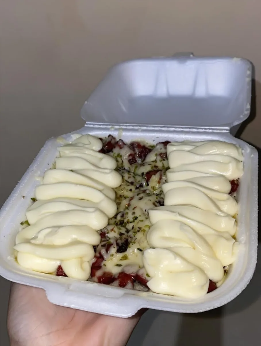 Batata recheada calabresa